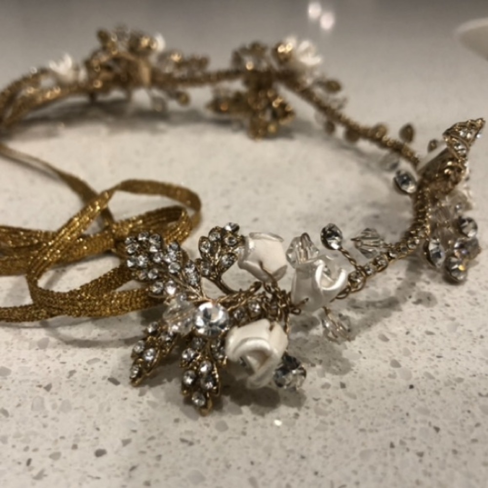 Crystal encrusted flower and bud headpiece